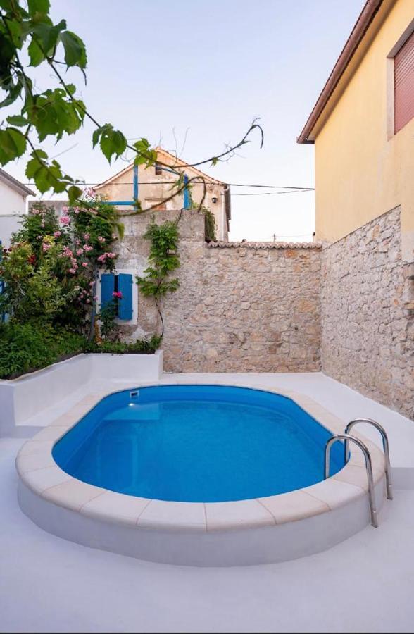 הוילה פטרצ'אנה Dalmatian Rustic House מראה חיצוני תמונה